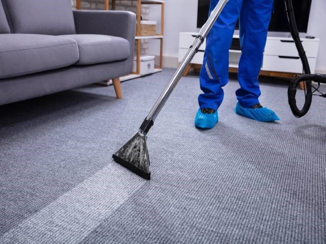روش‌های تمیز کردن موکت‌ها چگونه است؟